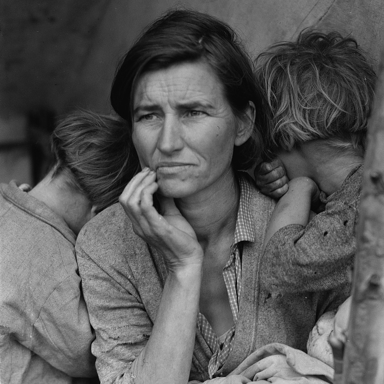 Link to Migrant Mother, Nipomo, California image page.